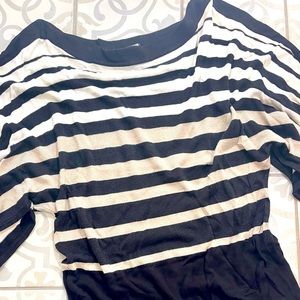 White House Black Market, Size S